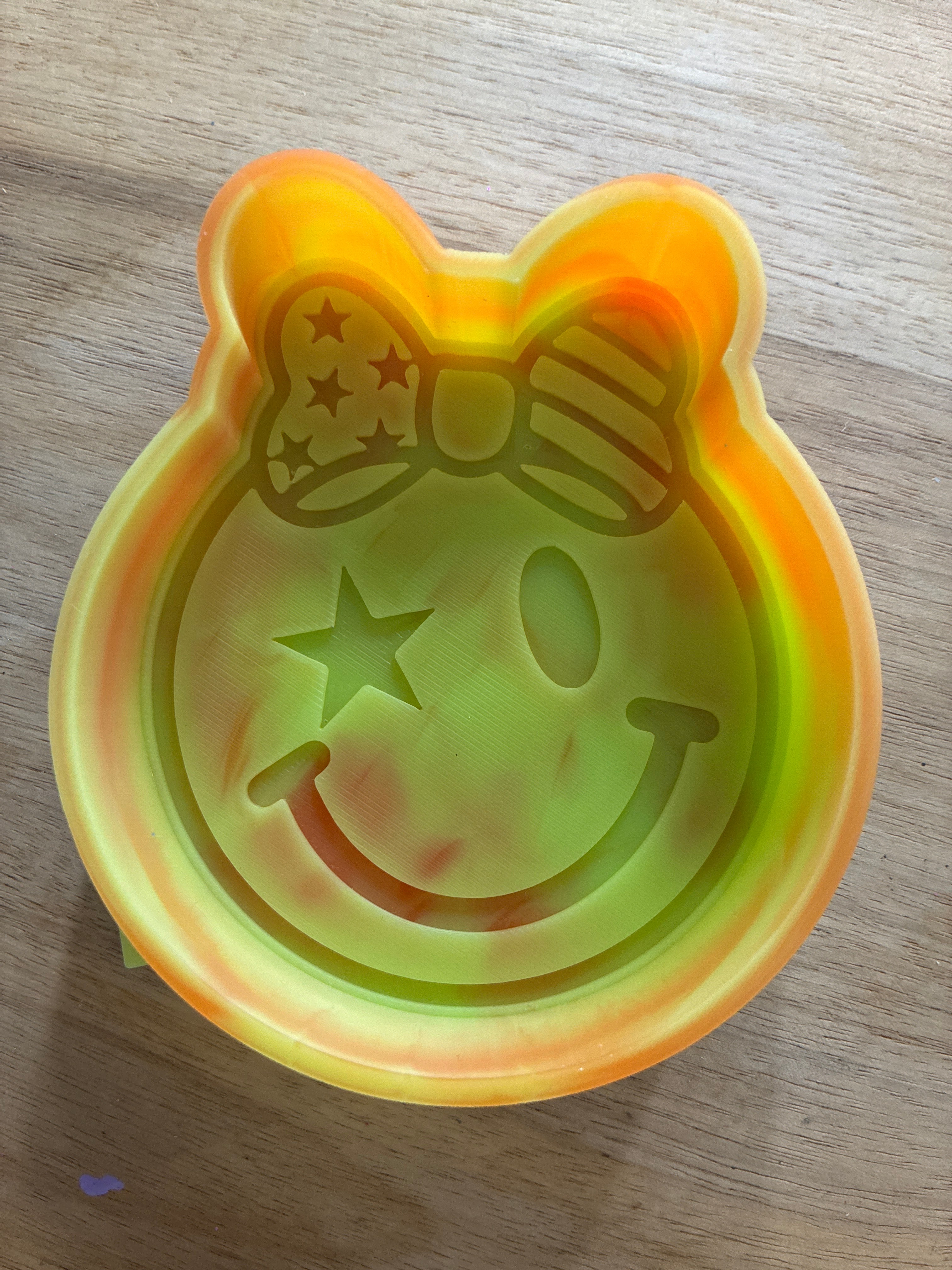 Smiley Face with Americana bow