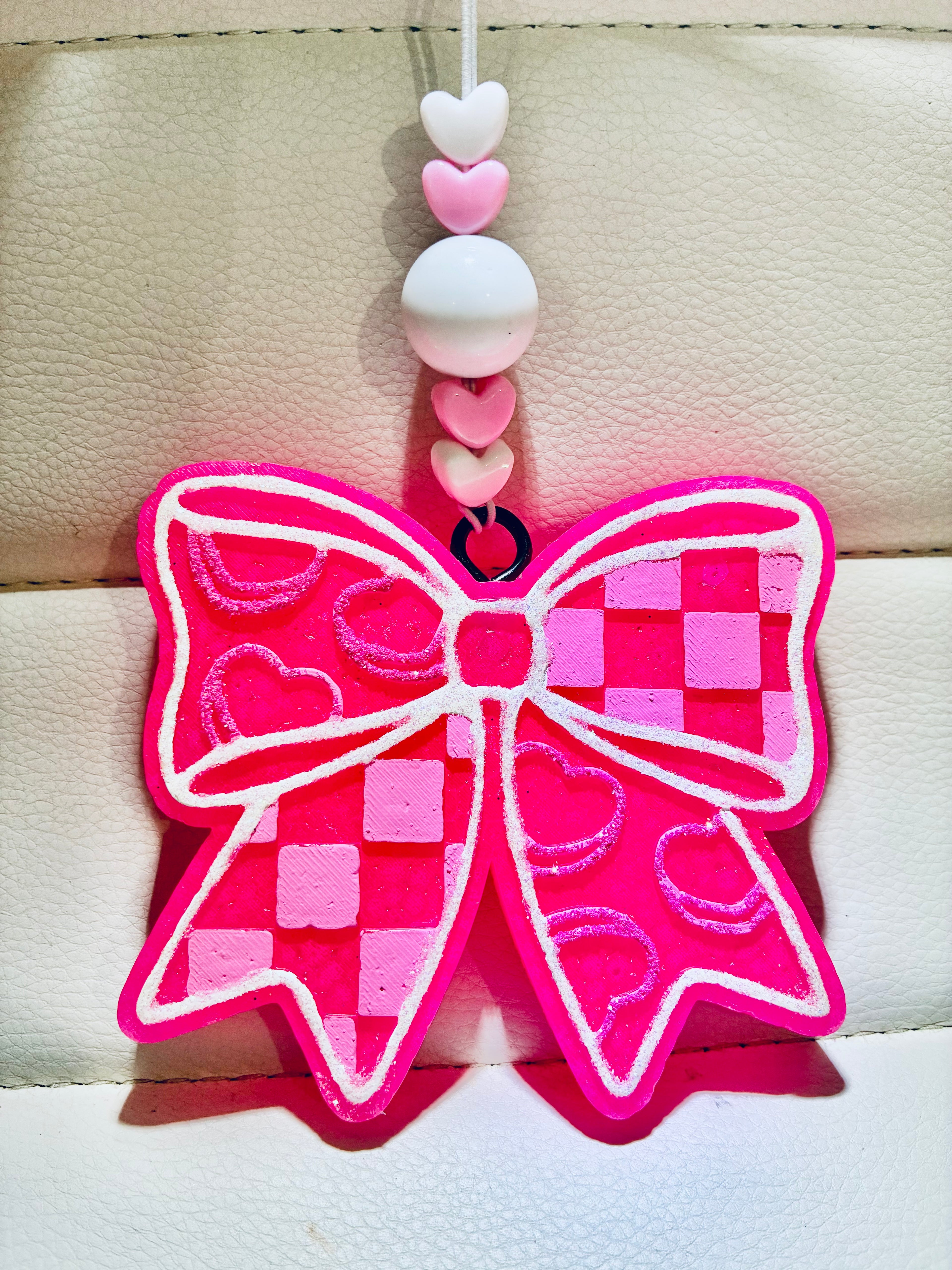 Heart Checkerprint Bow