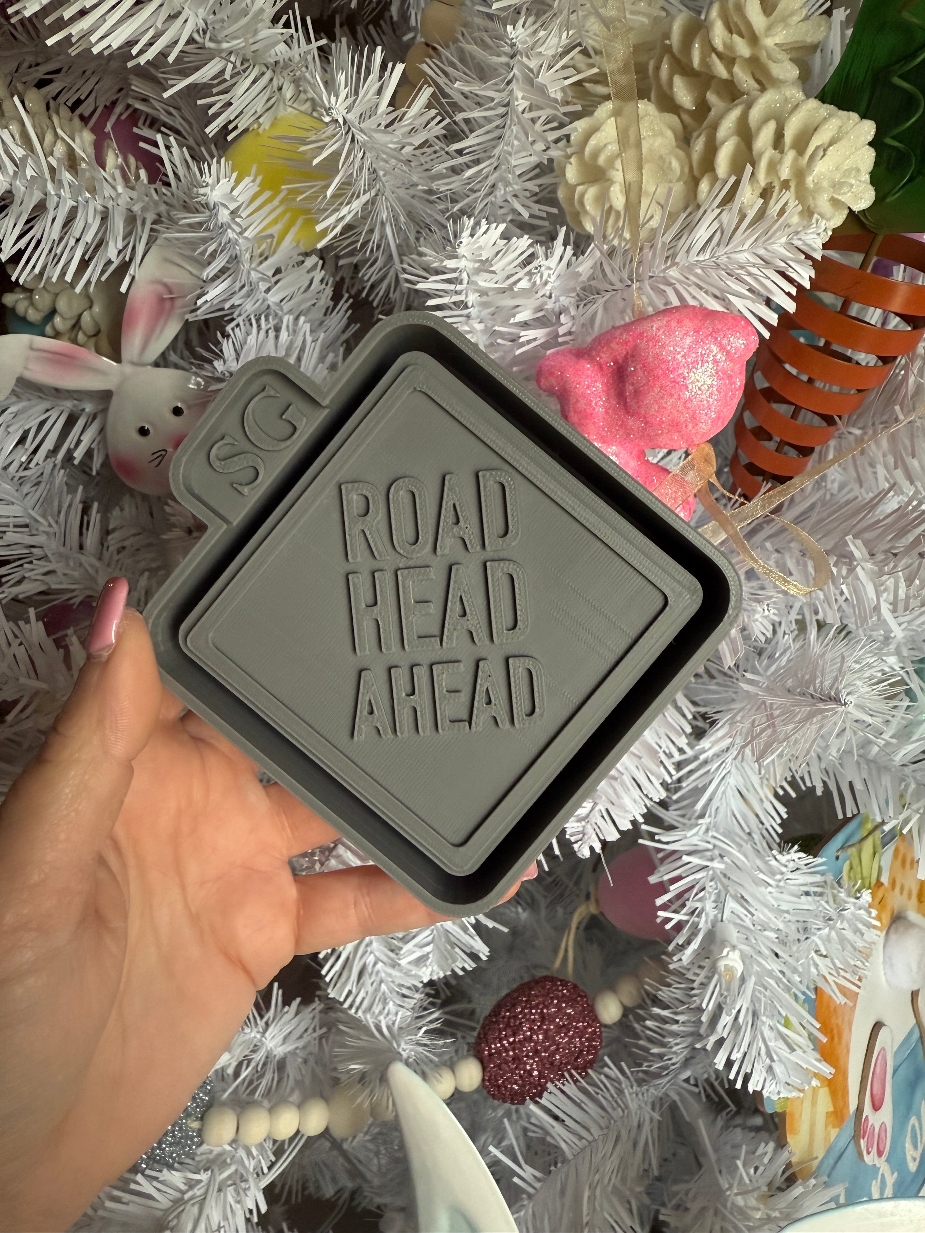 Road Head Ahead